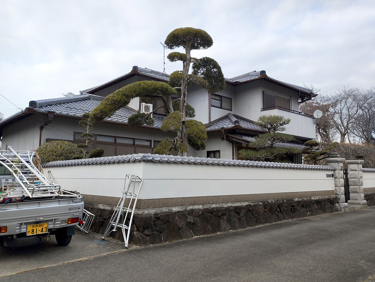 大阪府四条畷市の現場　お庭のお手入れ作業後